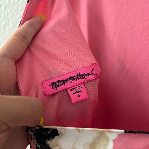 Betsey Johnson Pink Floral Fit and Flare Pleated Mini Dress Size 6 - Picture 6 of 10